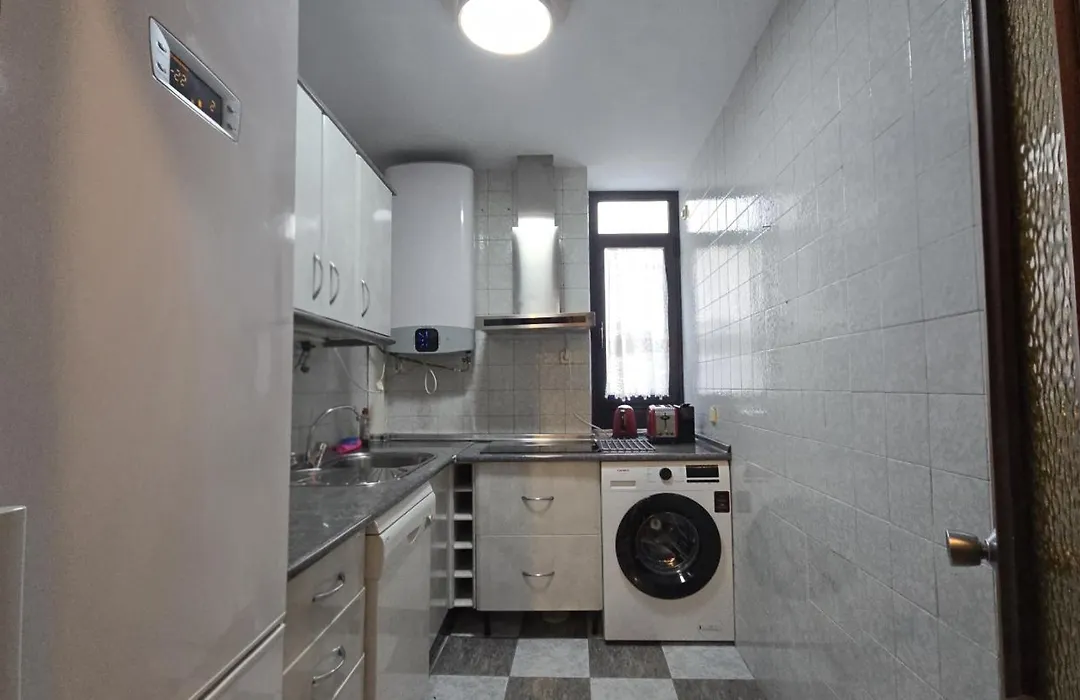 Apartamento Grande Madrid Centro Atocha Cerca AVE-1